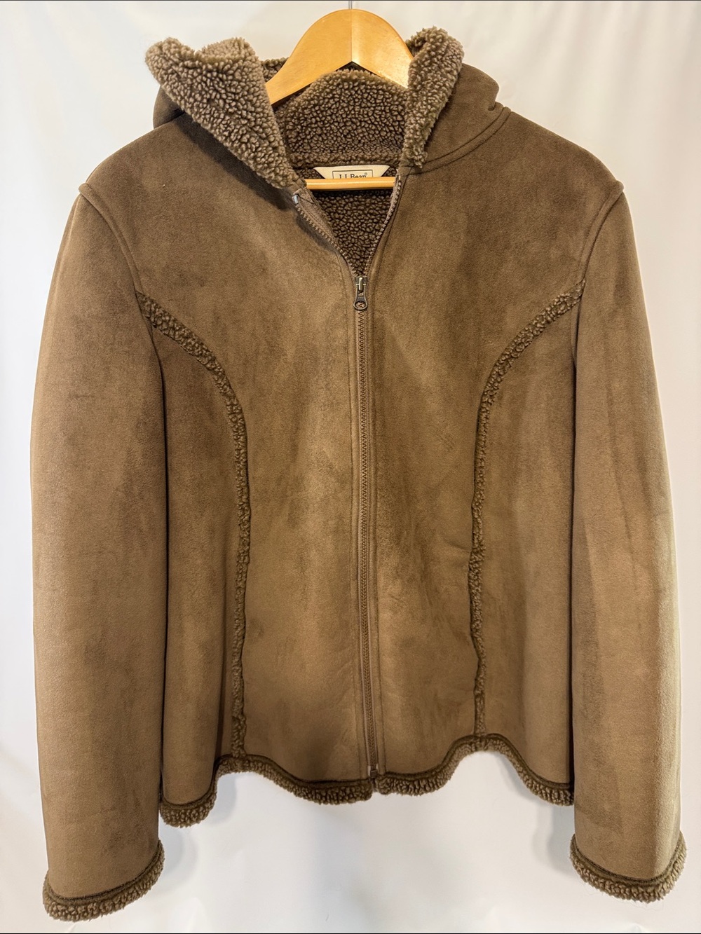 L.L. Bean Women's Faux Suede Sherpa Lined Hooded Jacket Size XL